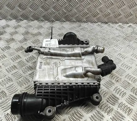 Jaguar XE Intercooler radiator GX736K775AE