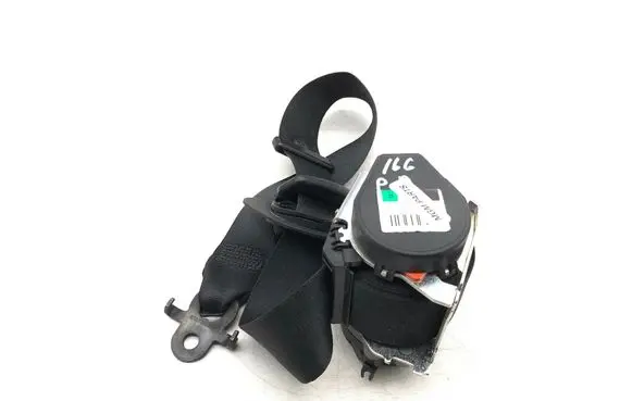 BMW 5 F10 F11 Front seatbelt 617936000