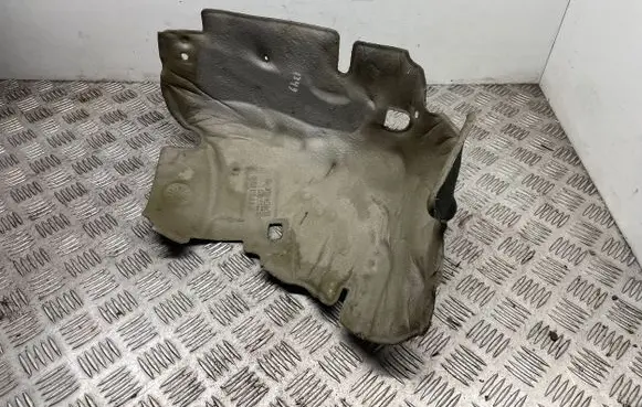 BMW 4 F36 Gran coupe Other engine bay part 7823219