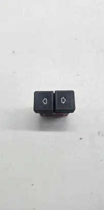 Citroen Xsara Picasso Quarter vent window switch 