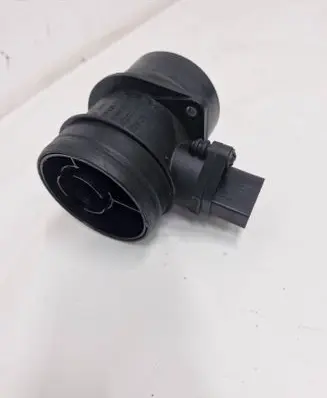 Volkswagen PASSAT B6 Mass air flow meter 0281002461 074906461B