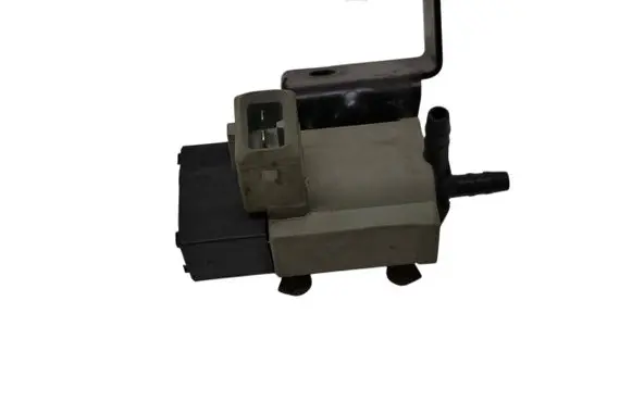 KIA Sportage Turbo solenoid valve 351202A450