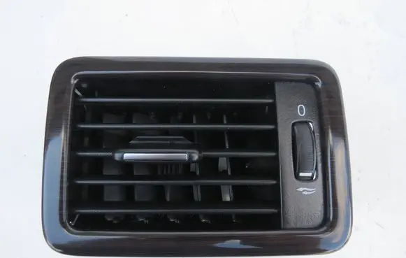 Volvo V70 Dashboard side air vent grill/cover trim 30755183 30755177