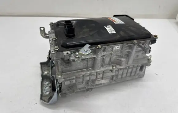 Toyota C-HR I Voltage converter inverter G920047331