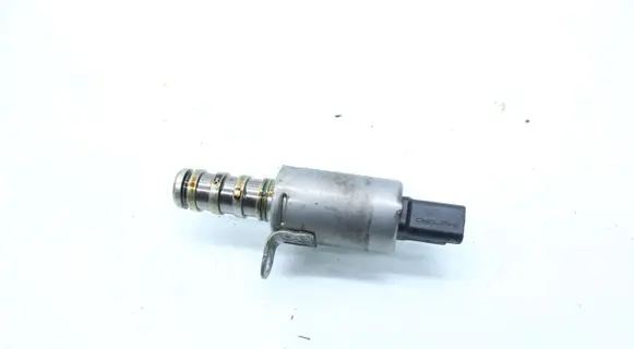 BMW 3 F30 F35 F31 Valve oil control V8610388