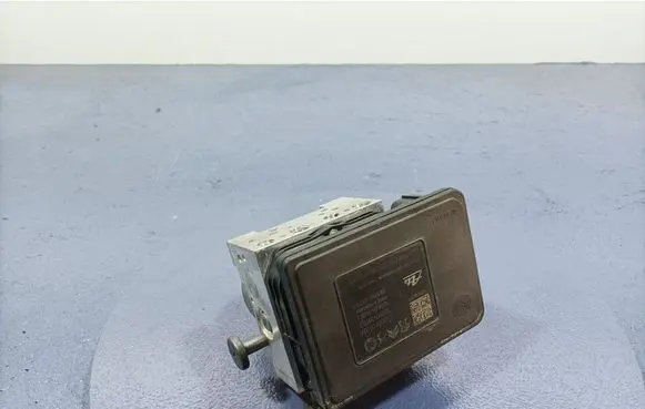 Peugeot 208 II ABS Pump 9846124480