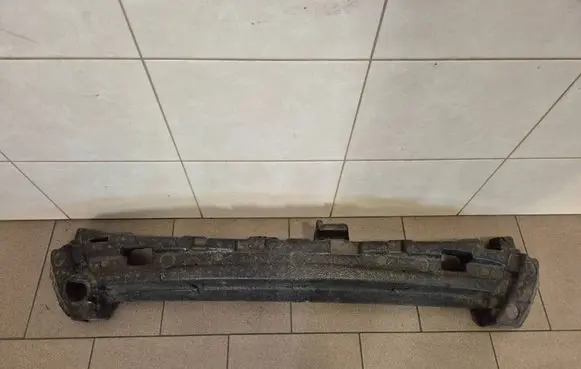 Hyundai i30 Front bumper foam support bar 86520A6025