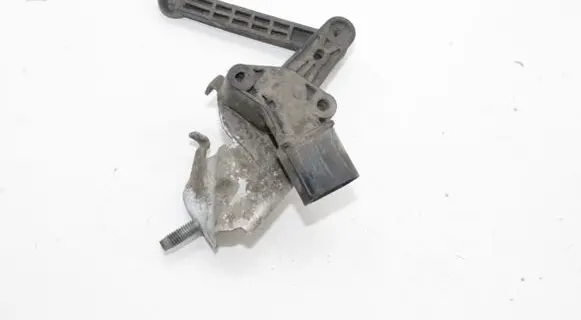 Tesla Model 3 Rear air suspension level height sensor 104497100C