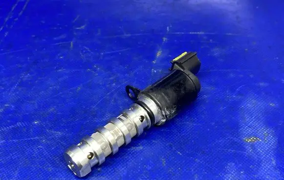 Hyundai i30 Camshaft vanos timing valve 5030110300