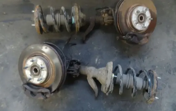 Honda CR-V Front wheel hub spindle knuckle 22SAD