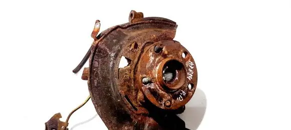 Toyota Auris 150 Front wheel hub