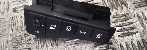 Other switches/knobs/shifts