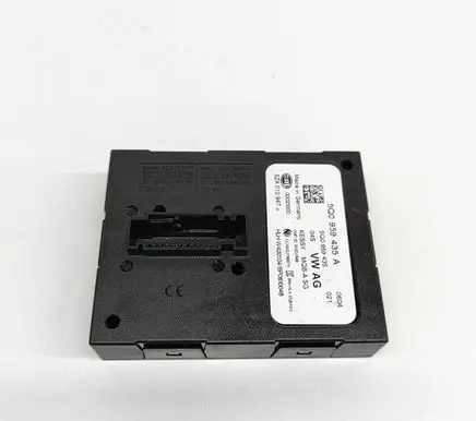 Volkswagen Golf VII Keyless (KESSY) go control unit/module 5Q0959435 5ZA010947