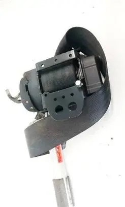 Volvo S60 Rear seatbelt 8639574