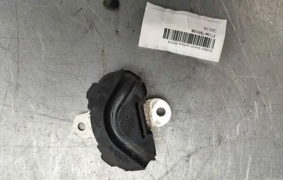 BMW 6 F06 Gran coupe Other engine bay part 37106789108 6789108