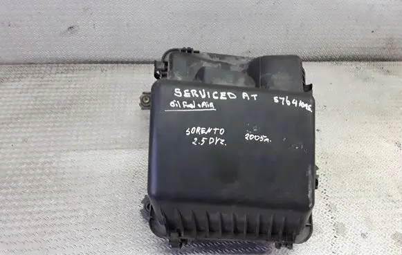 KIA Sorento Air filter box 281103E200