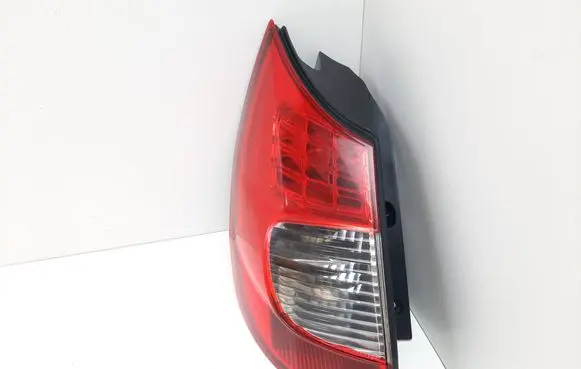 Renault Scenic II - Grand scenic II Rear/tail lights 8200474328