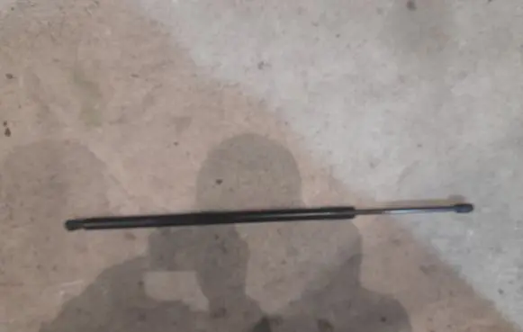 Chrysler Pacifica Tailgate/trunk strut/damper NERA