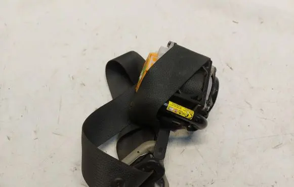 Toyota Hilux VIII Front seatbelt TOYHILPAS50280155