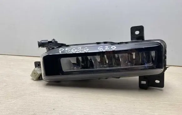 BMW 3 G20 G21 Front fog light 7433788