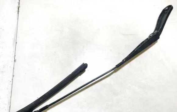 Ford Mondeo MK IV Front wiper blade arm 7s7117526be