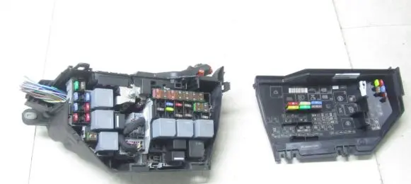 Land Rover Discovery Sport Fuse box set
