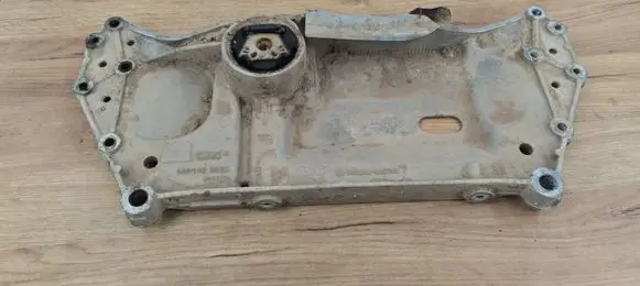 Skoda Octavia Mk2 (1Z) Front subframe 1K0199369G