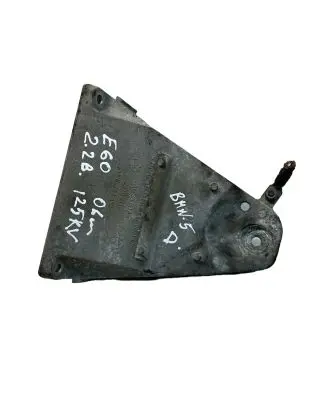 BMW 5 E60 E61 Engine mounting bracket 24168110
