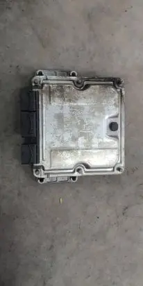 Citroen C8 Engine control unit/module 0281011334