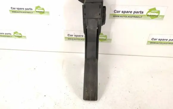 Mercedes-Benz GL X164 Accelerator throttle pedal 1643000004 A1643000004