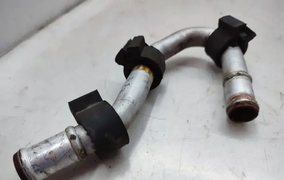 Audi Q7 4L Engine coolant pipe/hose 7L6819888C