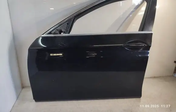 BMW 5 F10 F11 Front door 