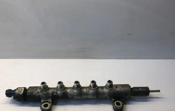 Toyota Avensis T250 Fuel main line pipe 89458 71010