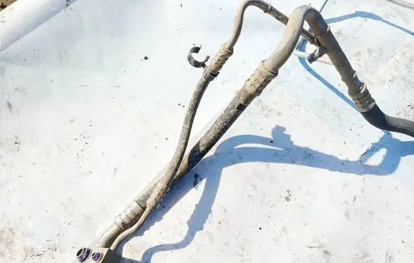 Opel Astra H Air conditioning (A/C) pipe/hose 