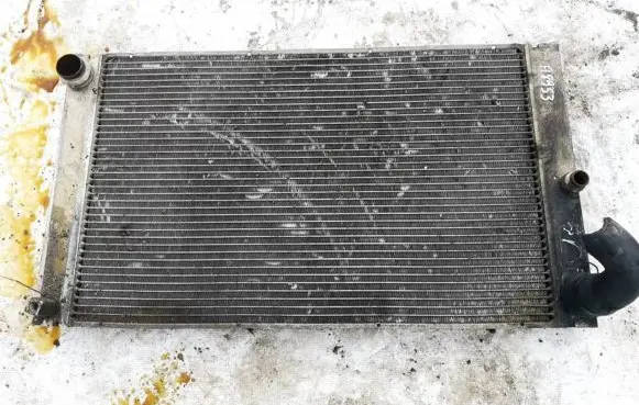 BMW 7 E65 E66 Coolant radiator