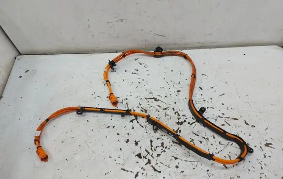 Mercedes-Benz EQA Electric car charging cable A2435405313-JLK01