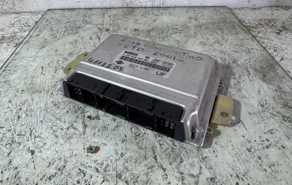 Nissan Almera Tino Engine control unit/module 28SA4560 237104U100 0281010265