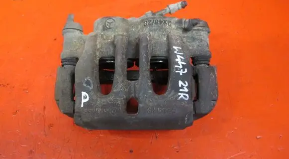 Mercedes-Benz Vito Viano W447 Front brake caliper