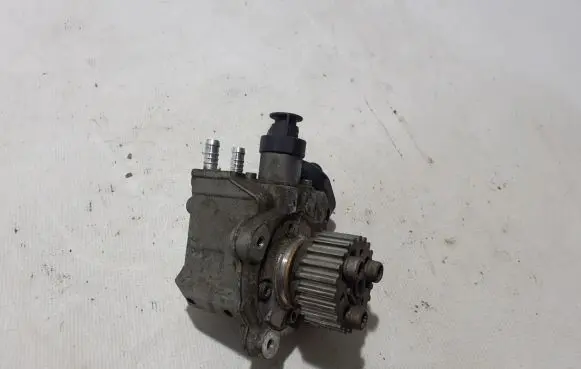 Volkswagen Caddy Fuel injection high pressure pump 03L130755D