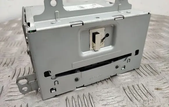 Buick Encore I Radio/CD/DVD/GPS head unit 23289269