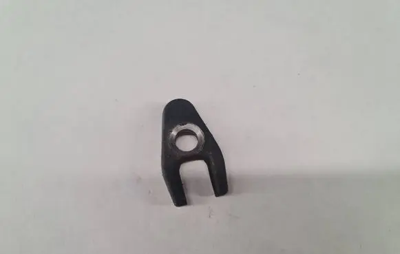 Volvo S40, V40 Fuel Injector clamp holder