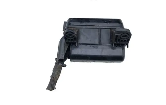 Toyota Avensis Verso Fuse module