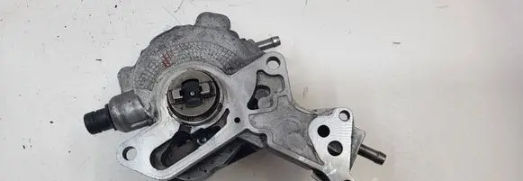 Volkswagen Caddy Vacuum pump 038145209K