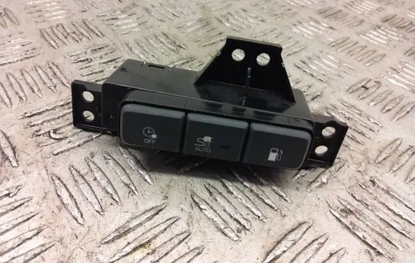 Hyundai Ioniq Fuel tank opening switch 93555g2950