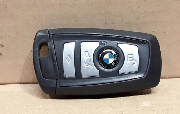 BMW 5 F10 F11 Ignition key/card 9226939
