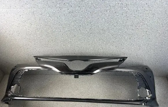 Toyota Camry VIII XV70 Front bumper 5211933A50
