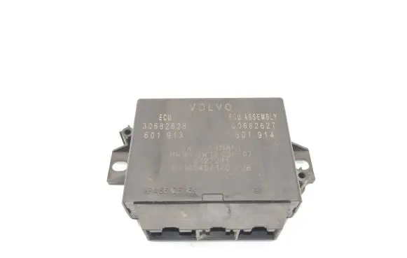 Volvo V70 Parking PDC control unit/module 30682628 30682627 601913