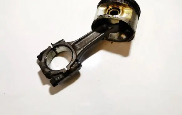 Fiat Bravo - Brava Piston with connecting rod