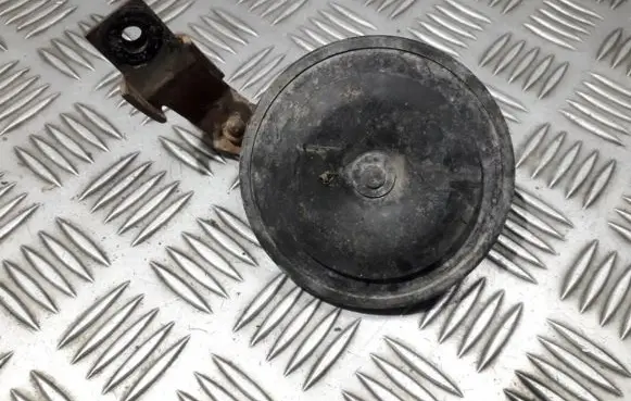 Volkswagen Golf III Horn signal e120011 002952274