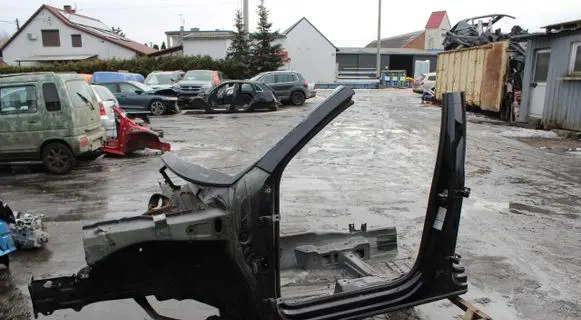 Volkswagen Tiguan Front piece kit 5781316